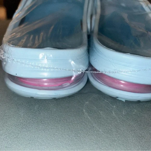 Women’s Blue Clogs with Pink Accent Size 10.5/11 - Picture 2 of 3